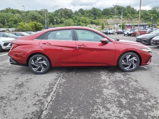 new 2024 Hyundai Elantra car, priced at $27,060