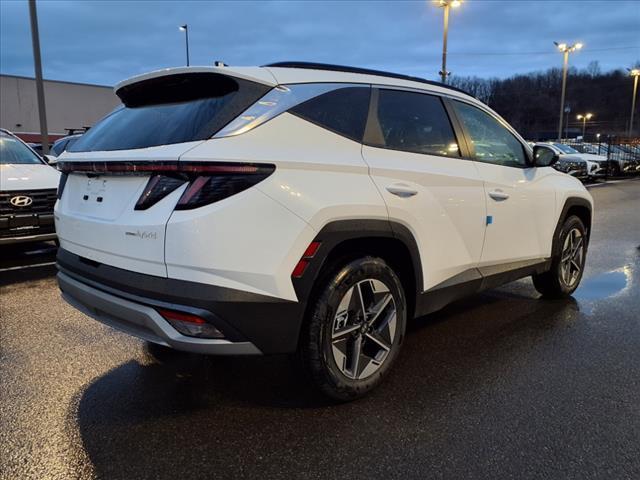 new 2025 Hyundai Tucson Hybrid car, priced at $43,640