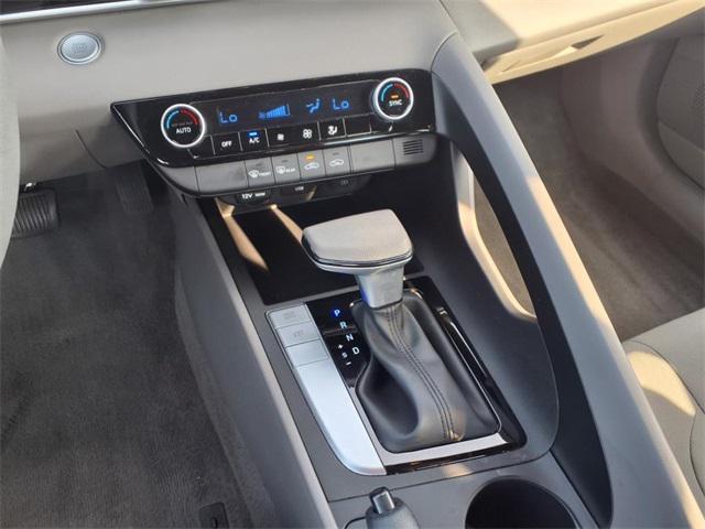 used 2022 Hyundai Elantra car, priced at $22,995