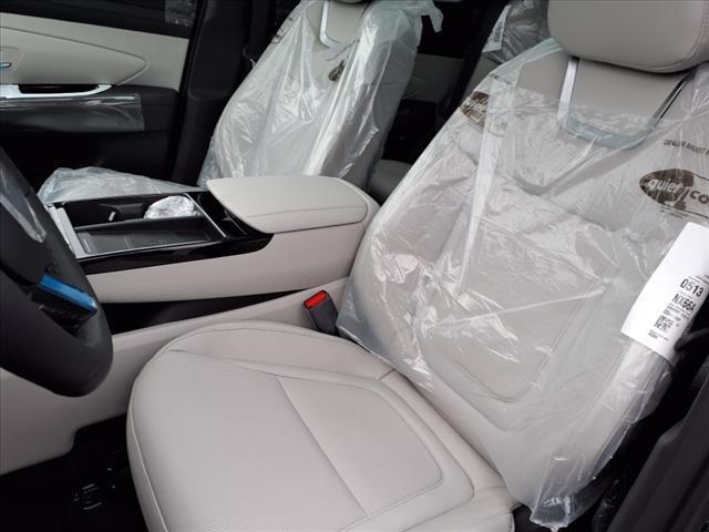 new 2025 Hyundai Tucson car, priced at $42,596