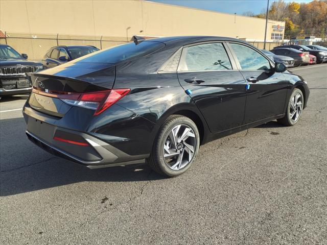 new 2025 Hyundai Elantra car, priced at $24,680