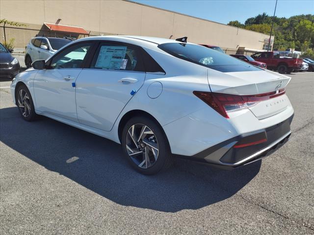 new 2025 Hyundai Elantra car, priced at $27,690