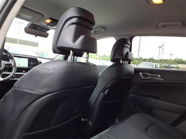 used 2023 Kia Sportage Hybrid car, priced at $25,490