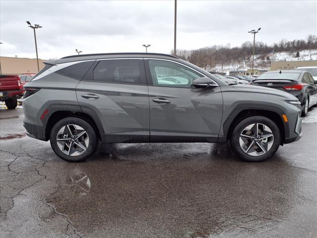 new 2025 Hyundai Tucson car, priced at $32,299