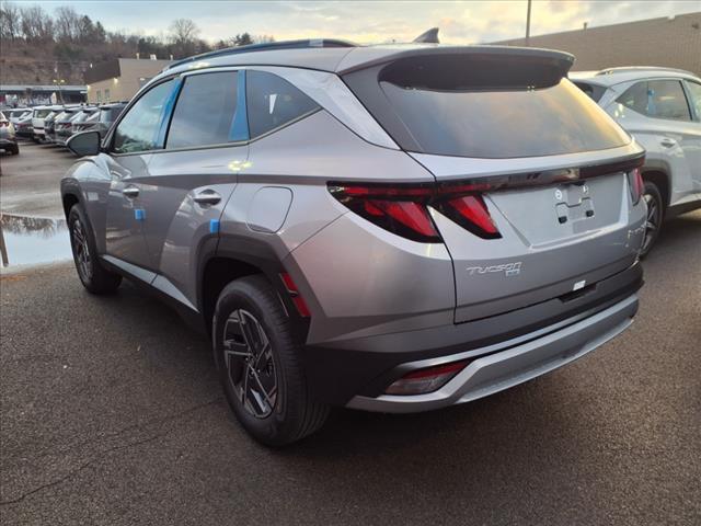 new 2025 Hyundai Tucson Hybrid car, priced at $35,280