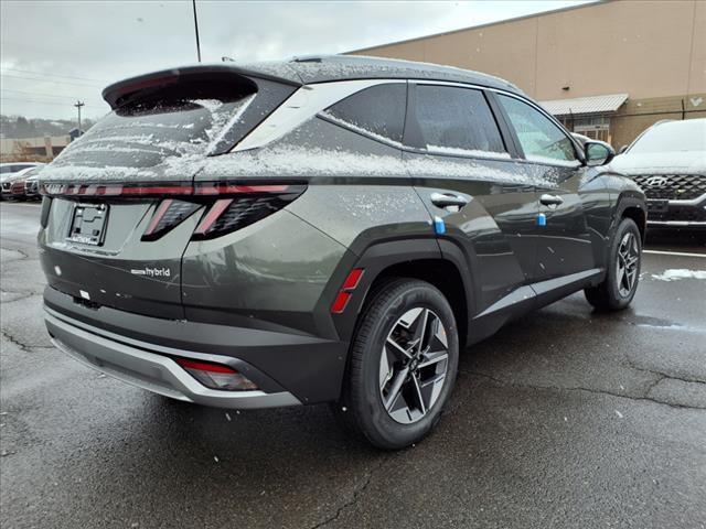 new 2025 Hyundai Tucson Hybrid car