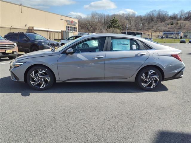 new 2024 Hyundai Elantra car, priced at $28,780