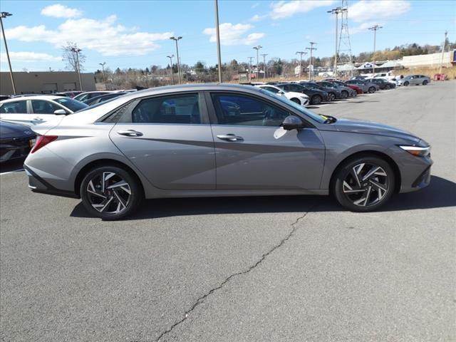 new 2024 Hyundai Elantra car, priced at $28,780