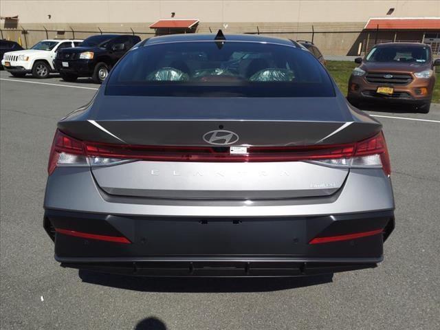 new 2024 Hyundai Elantra car, priced at $28,780