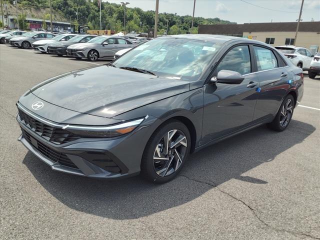 new 2024 Hyundai Elantra car, priced at $27,045