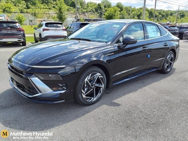 new 2024 Hyundai Sonata car, priced at $32,255