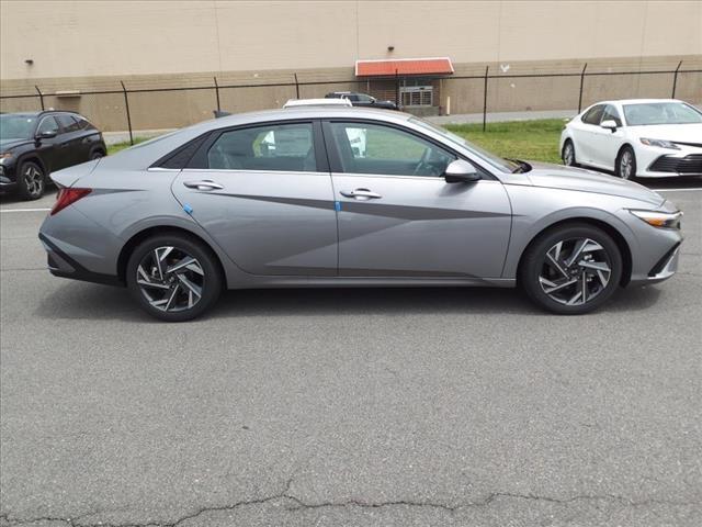 new 2024 Hyundai Elantra car, priced at $26,840