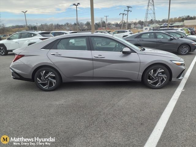 new 2024 Hyundai Elantra car, priced at $28,765