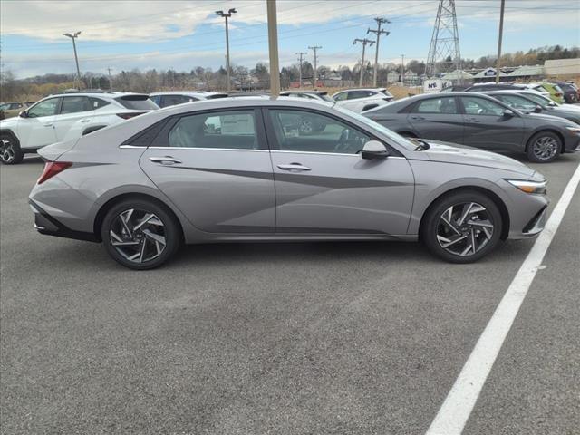 new 2024 Hyundai Elantra car, priced at $28,765