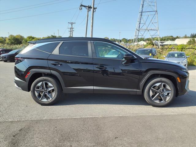 new 2025 Hyundai Tucson Hybrid car, priced at $38,065