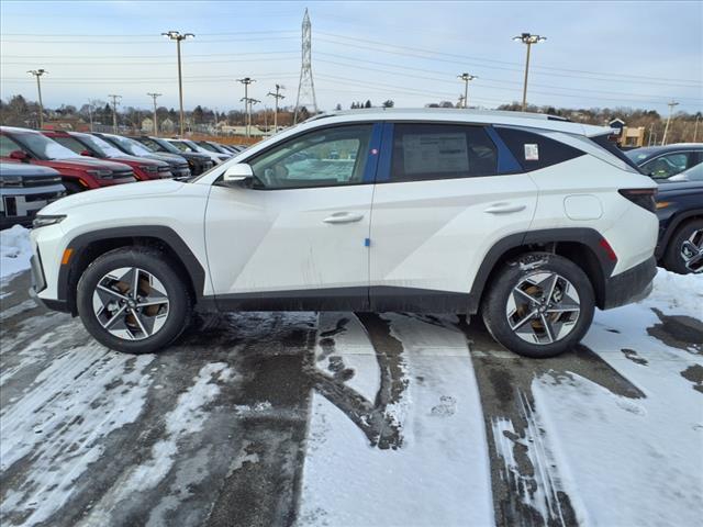 new 2025 Hyundai TUCSON Hybrid car, priced at $35,263