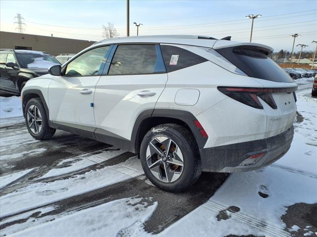 new 2025 Hyundai TUCSON Hybrid car, priced at $35,263