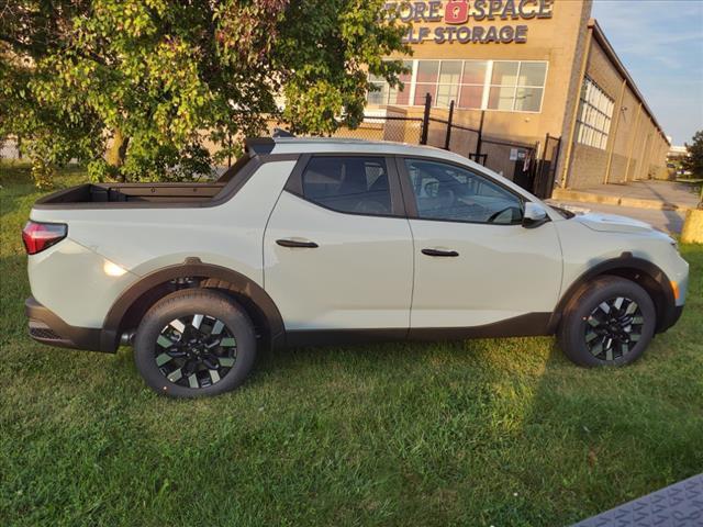 new 2025 Hyundai Santa Cruz car, priced at $32,380