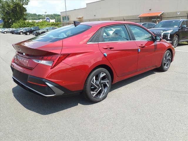 new 2024 Hyundai Elantra car, priced at $27,040