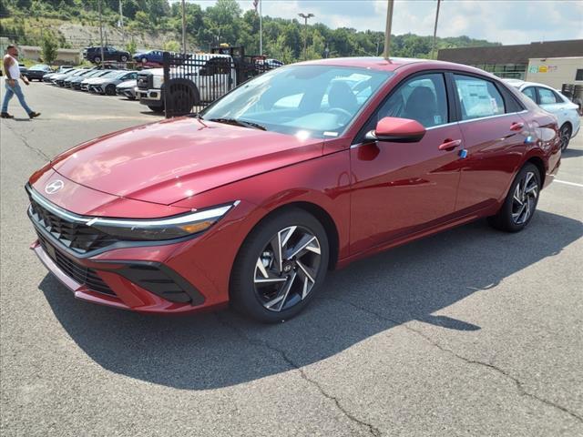 new 2024 Hyundai Elantra car, priced at $27,040