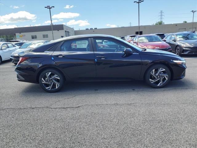 new 2024 Hyundai Elantra car, priced at $27,040