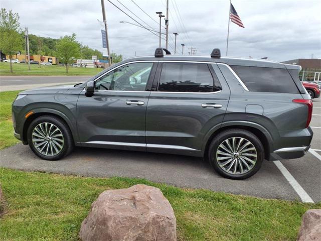 used 2023 Hyundai Palisade car, priced at $42,995