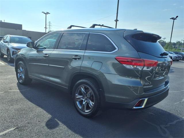 used 2017 Toyota Highlander car, priced at $22,995
