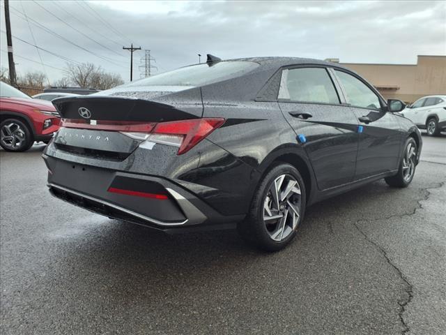 new 2025 Hyundai Elantra car, priced at $24,685