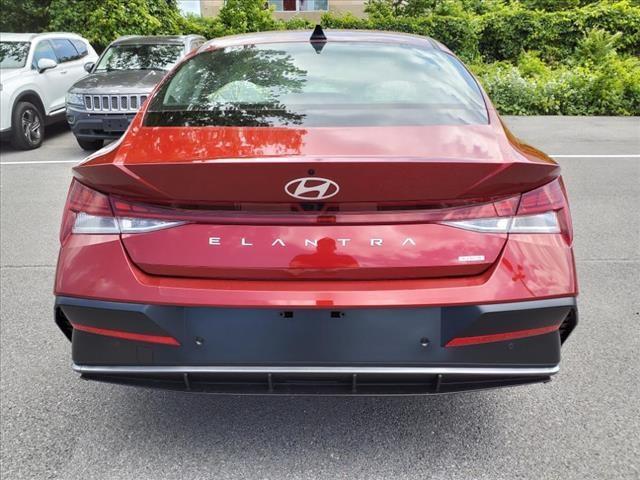 new 2024 Hyundai Elantra car, priced at $31,160