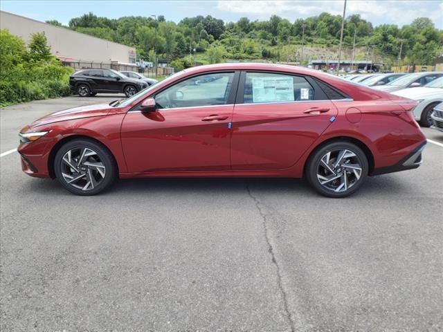 new 2024 Hyundai Elantra car, priced at $31,160