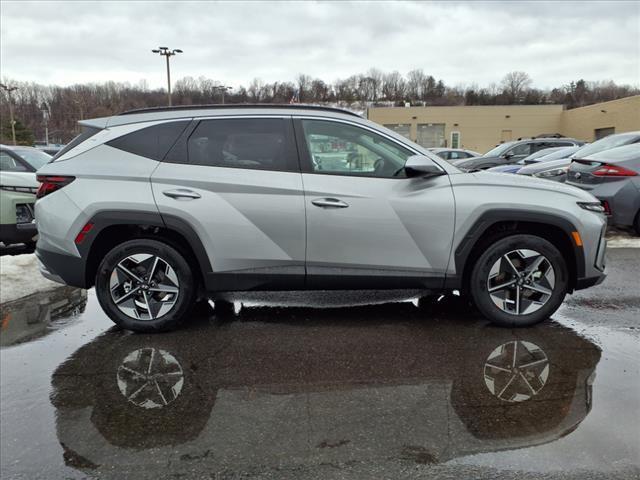 new 2025 Hyundai Tucson car, priced at $30,207