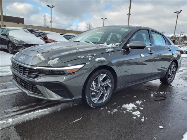 new 2025 Hyundai Elantra car, priced at $27,240