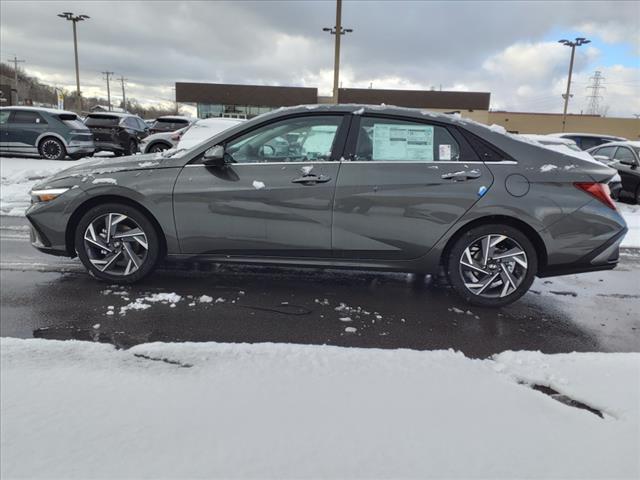 new 2025 Hyundai Elantra car, priced at $27,240