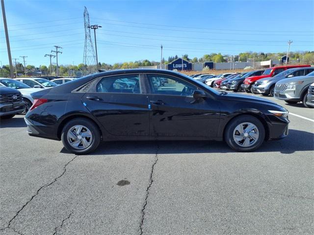 new 2025 Hyundai Elantra car, priced at $23,551