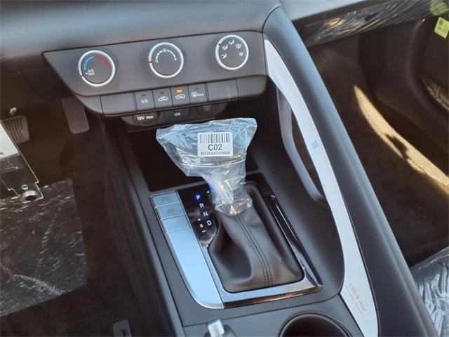 new 2025 Hyundai Elantra car, priced at $23,551