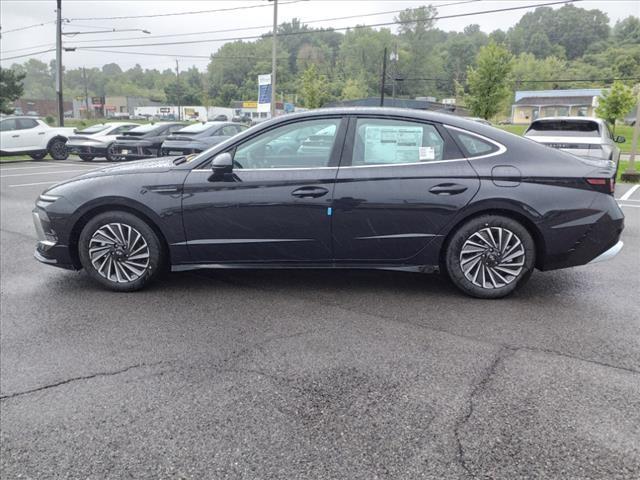 new 2024 Hyundai Sonata Hybrid car, priced at $32,500