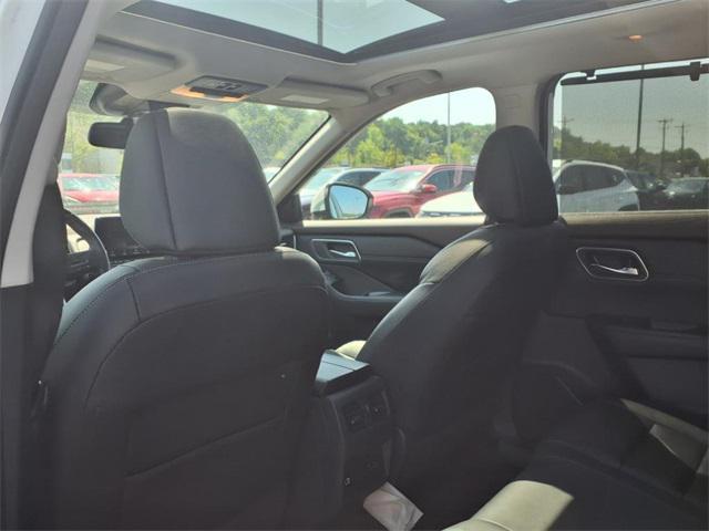 used 2021 Nissan Rogue car, priced at $26,495