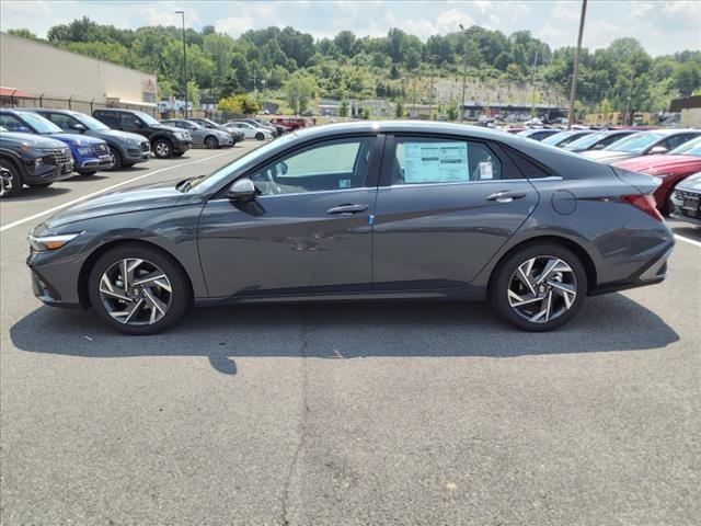 new 2024 Hyundai Elantra car, priced at $28,810