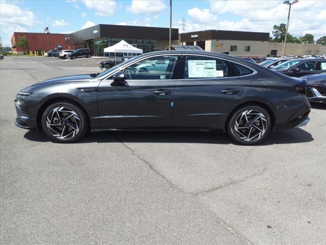 new 2024 Hyundai Sonata car, priced at $32,265