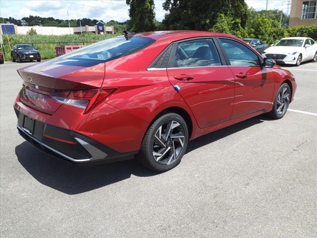 new 2024 Hyundai Elantra car, priced at $27,010