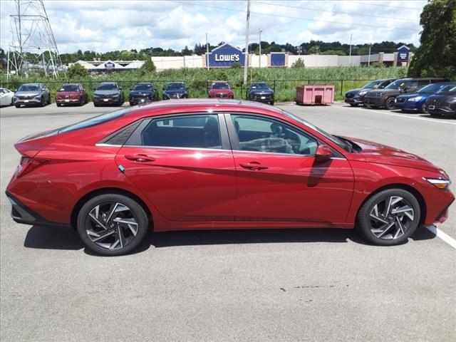 new 2024 Hyundai Elantra car, priced at $27,010