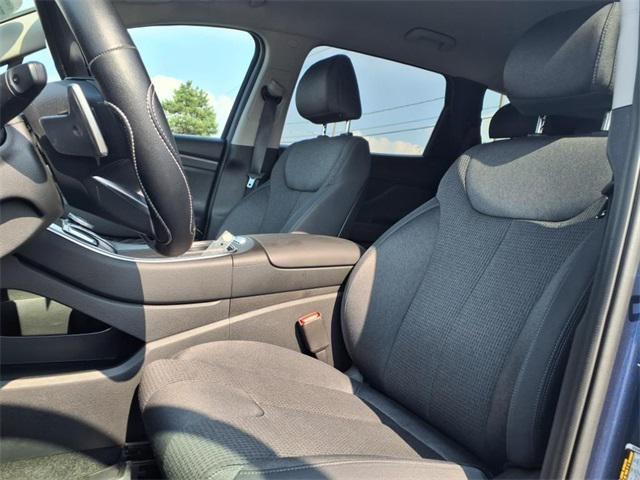 used 2022 Hyundai Santa Fe car, priced at $25,496