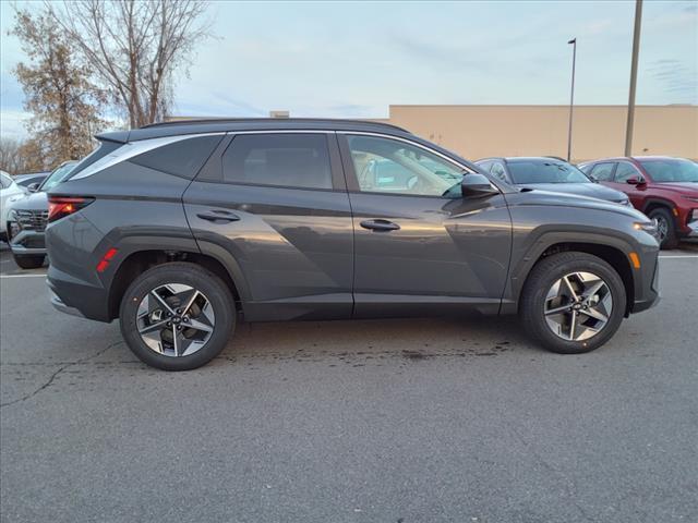 new 2025 Hyundai Tucson car, priced at $33,980