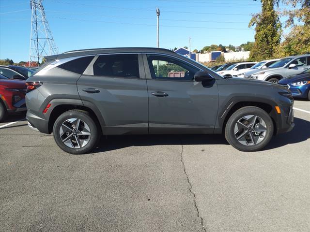 new 2025 Hyundai Tucson car, priced at $33,825