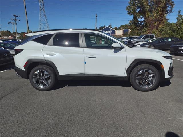 new 2025 Hyundai Tucson Hybrid car, priced at $38,465