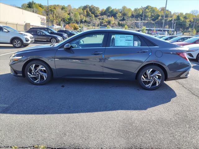 new 2025 Hyundai Elantra car, priced at $31,075