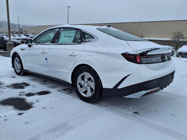 new 2025 Hyundai Sonata car, priced at $28,810