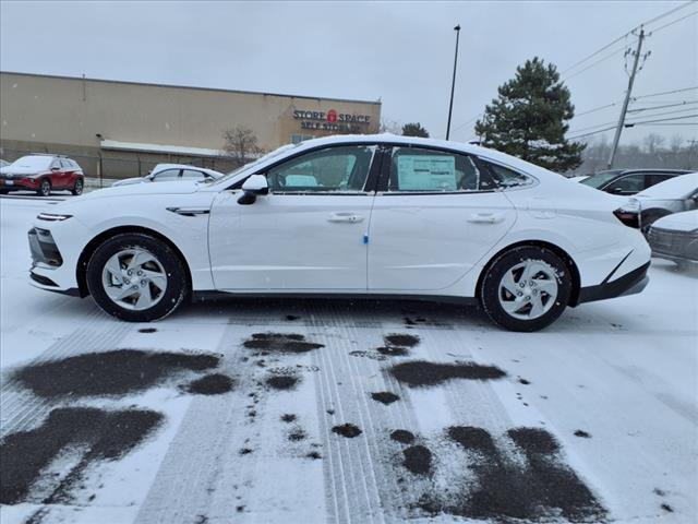 new 2025 Hyundai Sonata car, priced at $28,810