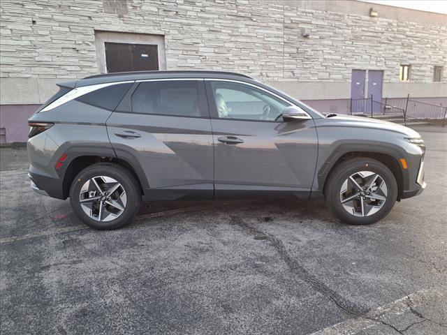 new 2025 Hyundai Tucson car, priced at $33,980