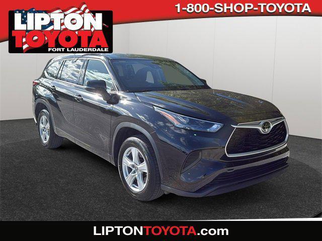 used 2022 Toyota Highlander car, priced at $25,829